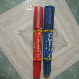 Bút lông màu