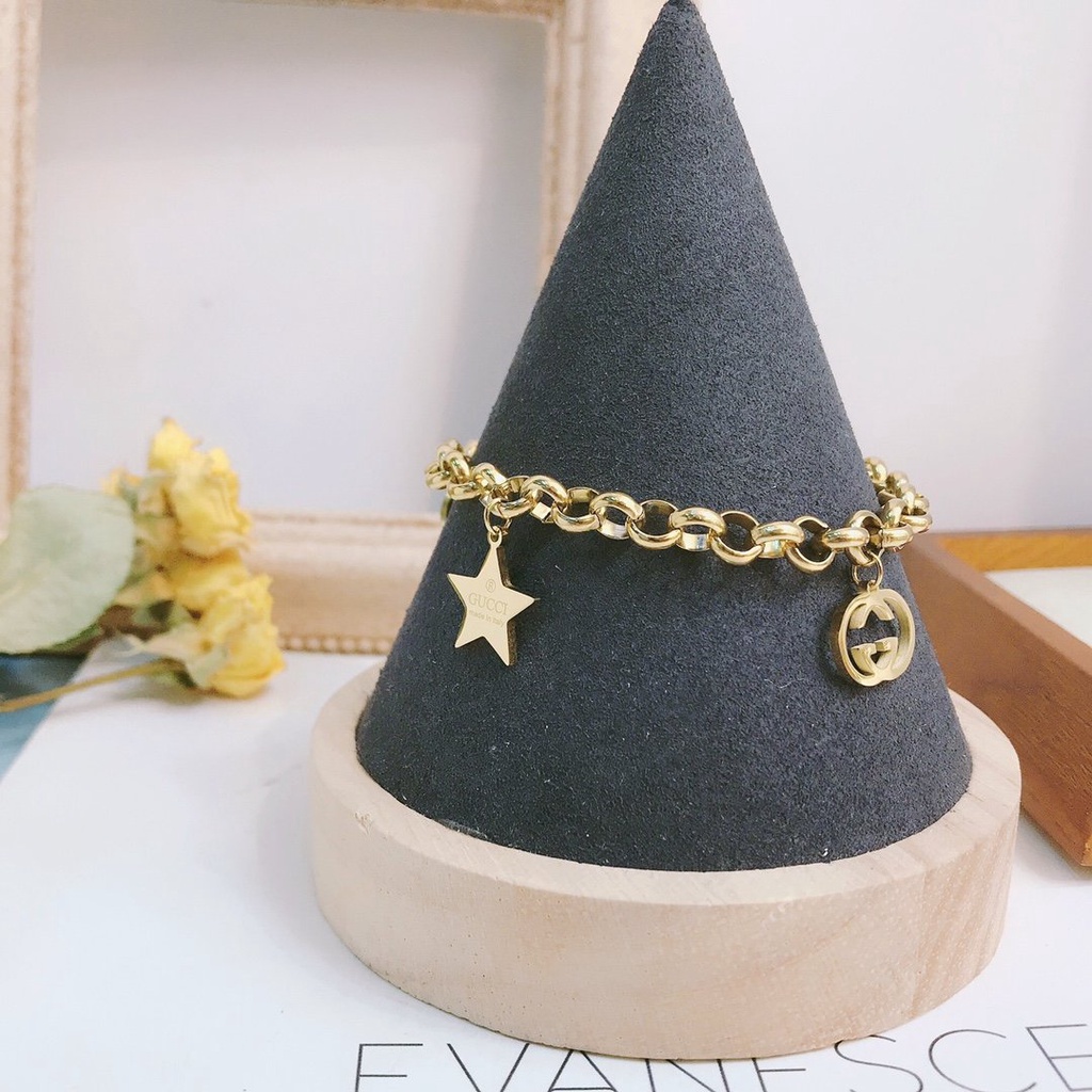 GUCCI Vòng đeo tay bằng thép titan họa tiết chữ GG thời trang thanh lịch cho nữ