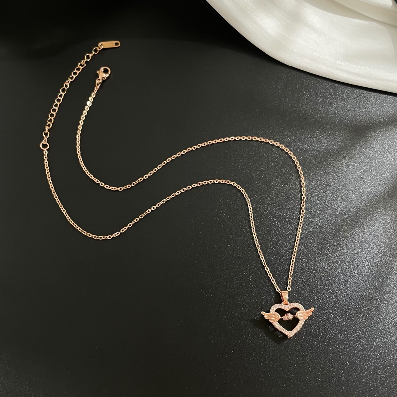 Vòng cổ Bằng Thép Không Gỉ Mặt Hình Trái Tim Chống Thấm Nước Không Gây Dị Ứng Thời Trang Cho Nữ