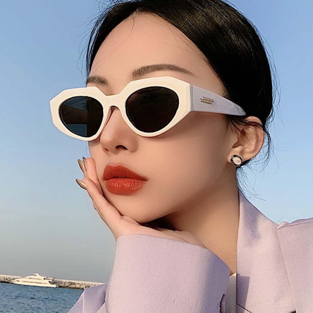 Kính Mát Hình Vuông Chống Tia UV Họa Tiết Da Báo Sang Trọng Cho Nữ