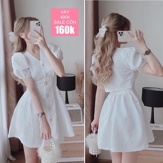 Váy xốp dập hoa nổi