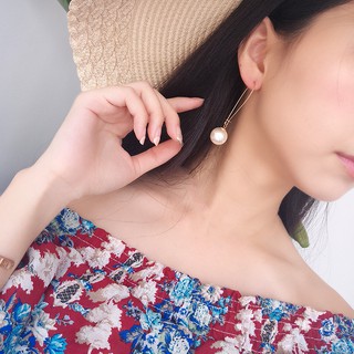 Khuyên tai móc hạt to