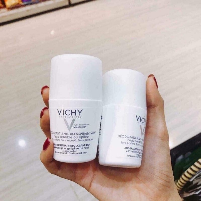Lăn Khử Mùi Vichy Traitement Anti-Transpirant 48h Giúp Khô Thoáng 48h Cho Da Nhạy Cảm Nắp trắng 50ml