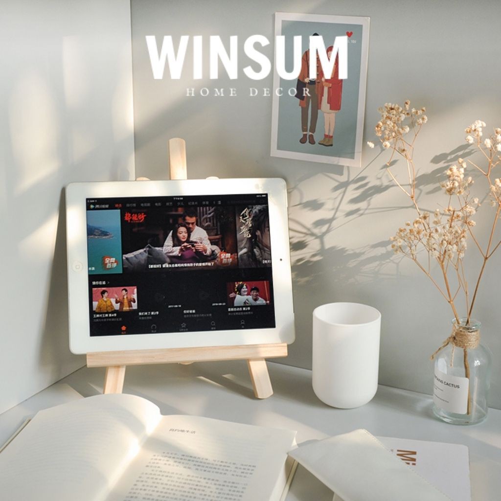 Giá đỡ bảng ghim, ipad, s ách,...để bàn bằng gỗ- winsum.decor