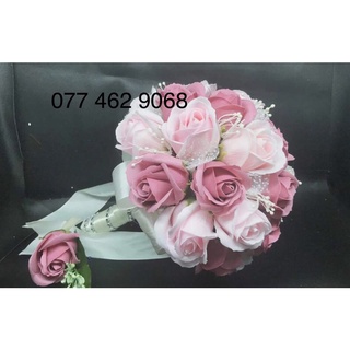 hoa cầm tay cô dâu bằng sáp cao cấp