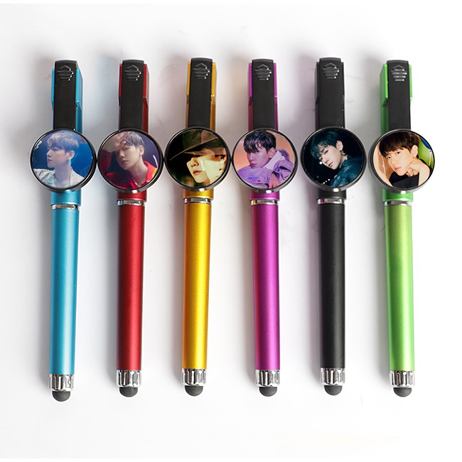 Bút BAEKHYUN EXO 3 trong 1 (bút viết+bút cảm ứng+giá đỡ điện thoại)