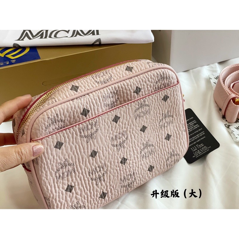 Túi đựng máy ảnh da in logo dây đeo to bằng vải MCM