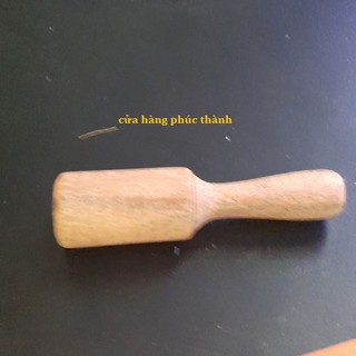 đế đỏ kê + cây gõ gỗ 20cm