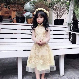 Quần áo trẻ em