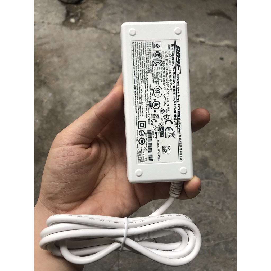 Sạc loa Bose 18V 1A