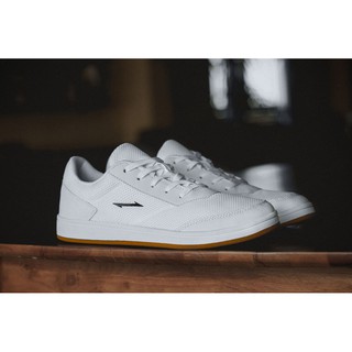 Giày Sneaker RieNevan - Casual [phối màu Trắng - Nâu Đất]