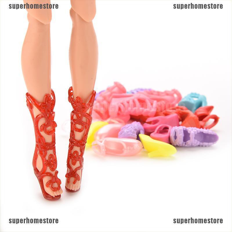 Bộ 12 Đôi Giày Nhiều Màu Sắc Dễ Thương Cho Búp Bê Barbie