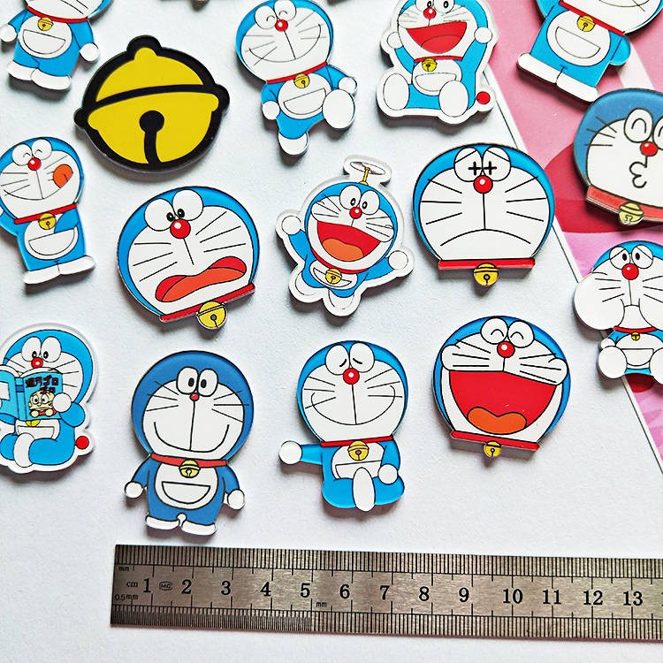 Huy Hiệu Cài Áo Hình Mèo Máy Doraemon Đáng Yêu