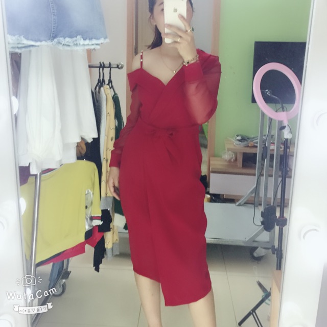 váy trễ vai
