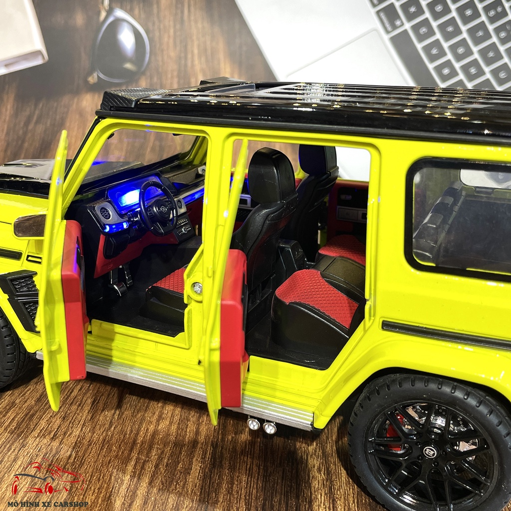 Mô hình xe hợp kim Mercedes-Benz G700 Babosi tỉ lệ 1:18 dài 30cm hãng Weituo Carshop màu vàng