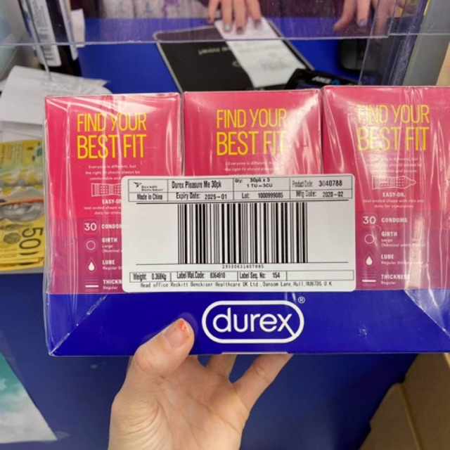 Bao cao su Durex Pleasure Me Condoms 30 cái Úc