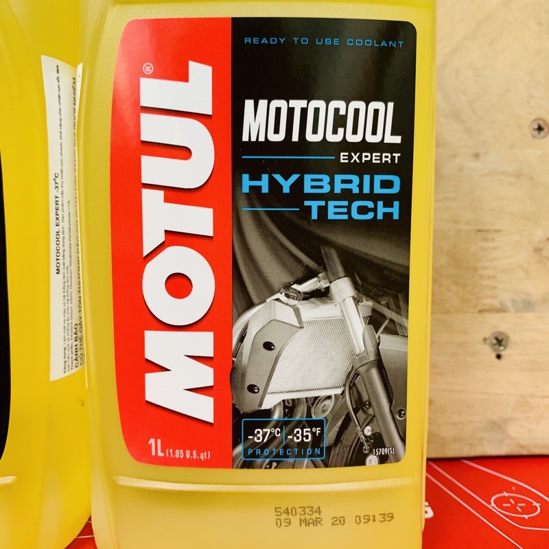 Nước Làm Mát Motul Vàng - Motul Motocool Expert Hybrid Tech - Made in France Nhập Khẩu Châu Âu