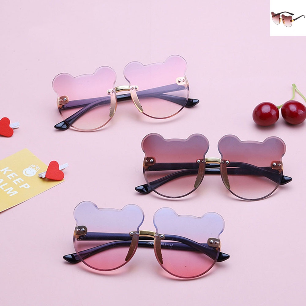 1 Kính mác hình tai gấu dễ thương bảo vệ mắt cho bé