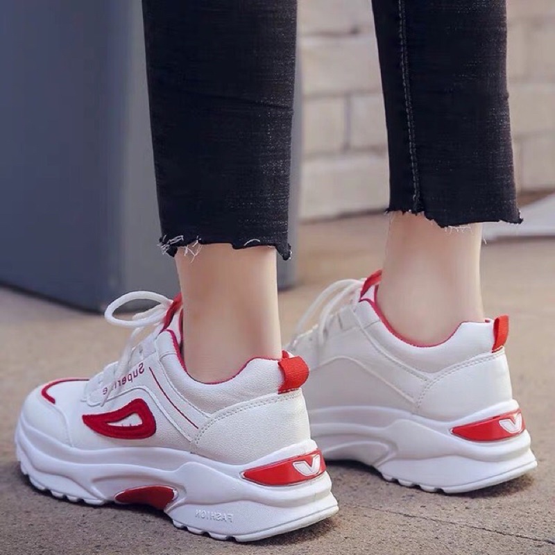 Giày nữ super viền đỏ Size 36