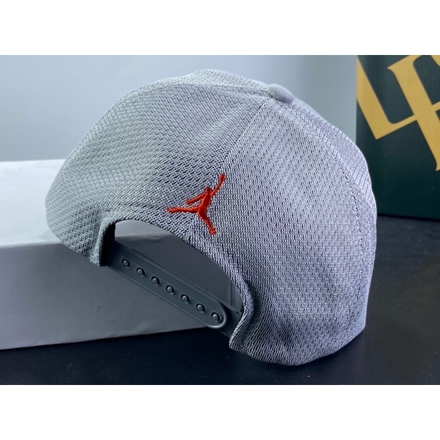 Nón kết snapback người lớn - mũ lưỡi trai hiphop phối lưới thêu logo người thể thao