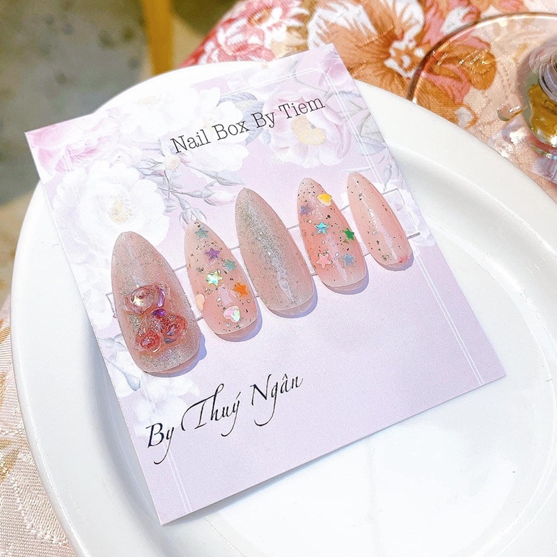 Nailbox mẫu gấu hồng ( ib chọn size )