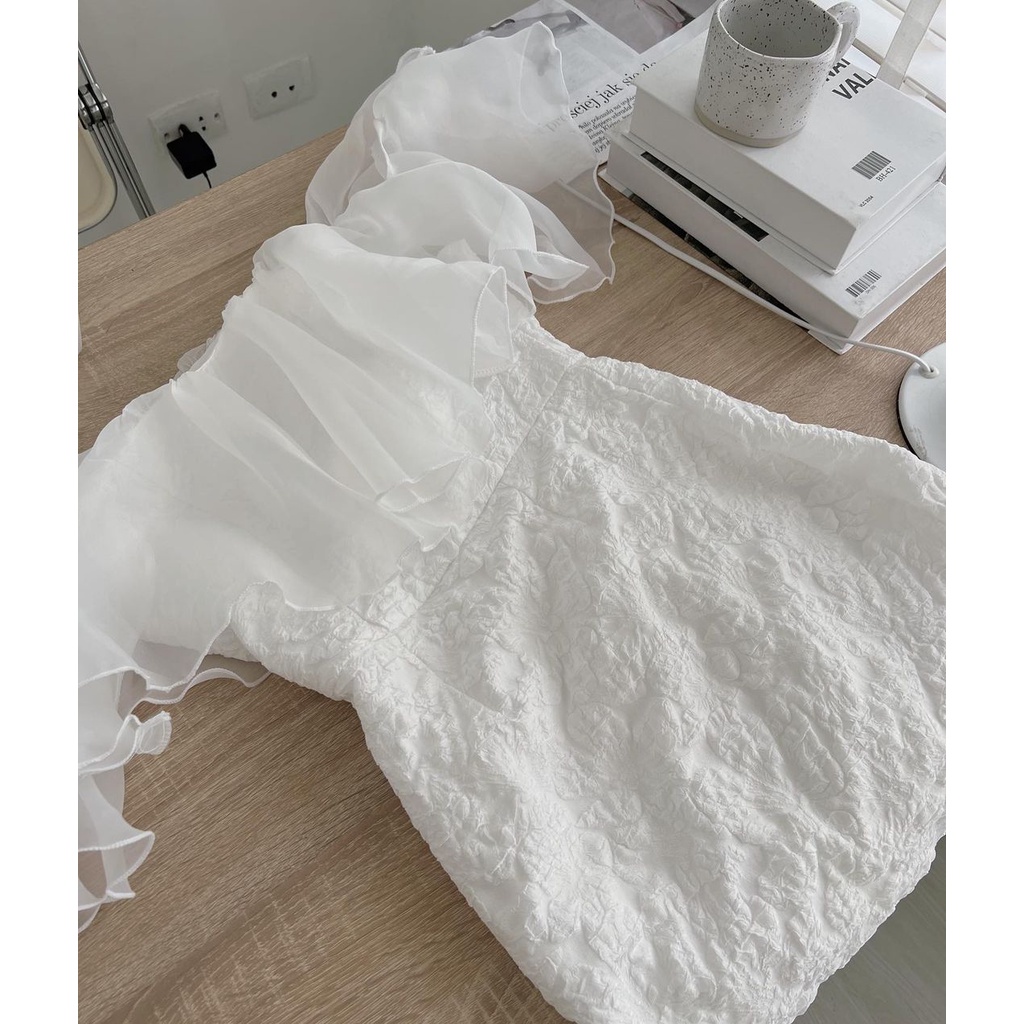 VÁY GẤM TRẮNG HOA NỔI VOAN TRỄ VAI SENA DRESS TIỂU THƯ SIÊU XINH