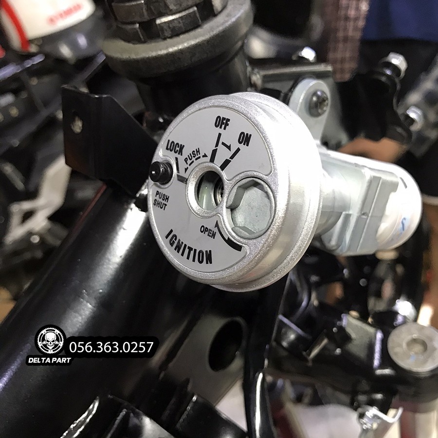 Ổ khóa 8 cạnh Exciter 135 ex 135 2010 2011 chính hãng Vương Niệm