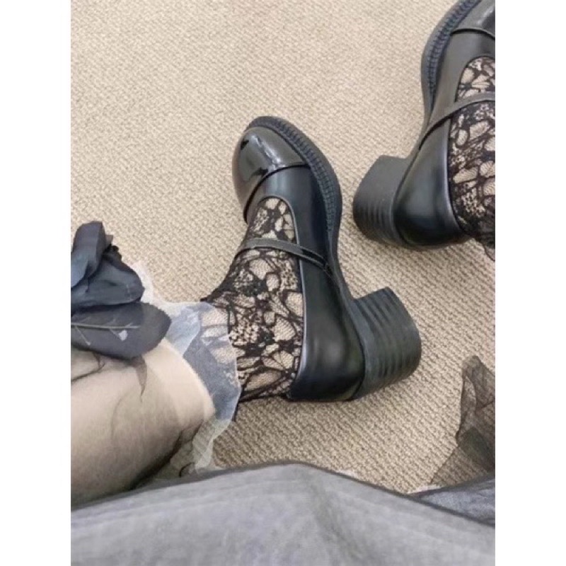 Sẵn/ Giày kẻ dạ | Bốt trắng, Boot da martins