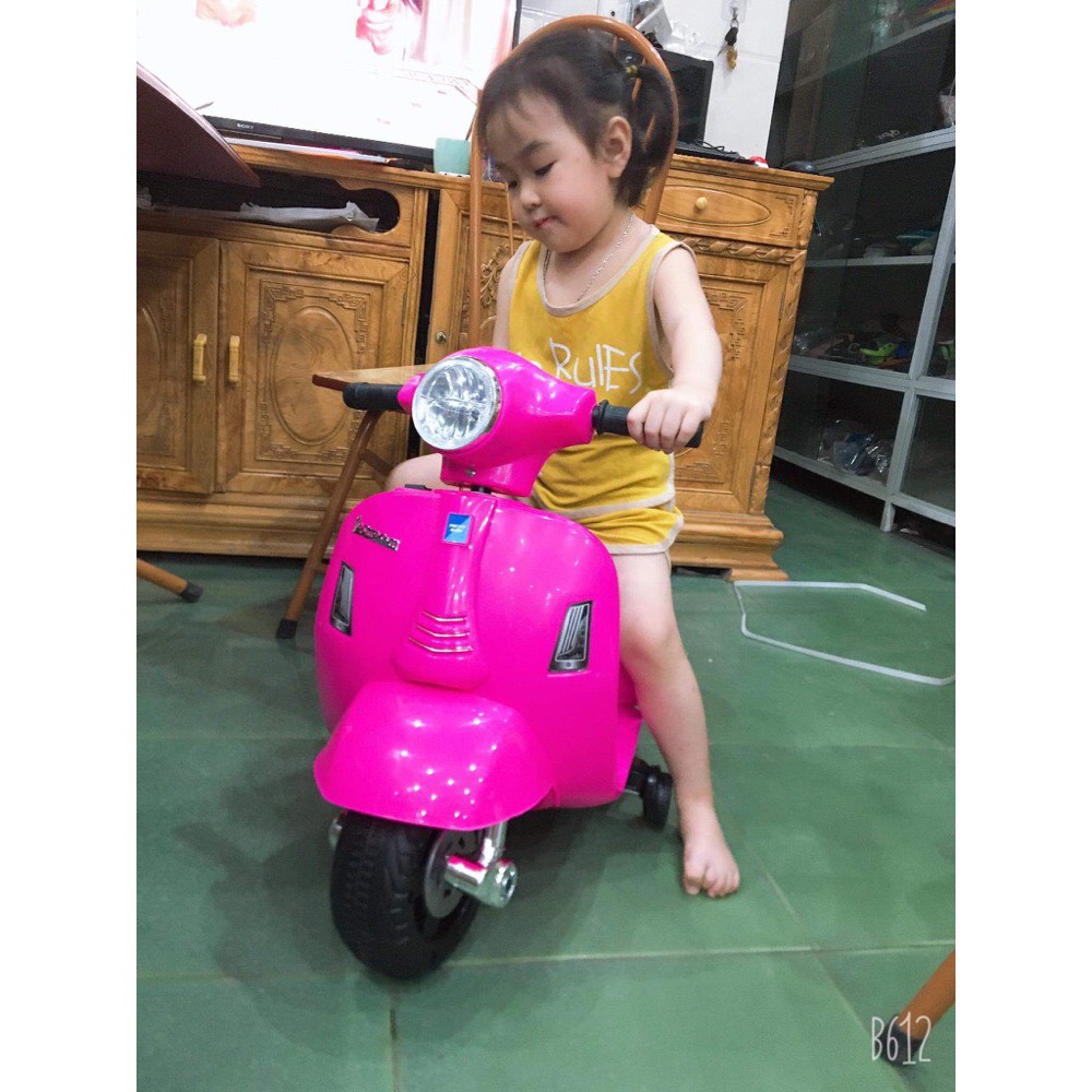 [Mã LIFE50KALL giảm 10% đơn 200K] [SIÊU RẺ❤️] Xe máy vespa cho bé Xe máy điện trẻ em sử dụng chân ga