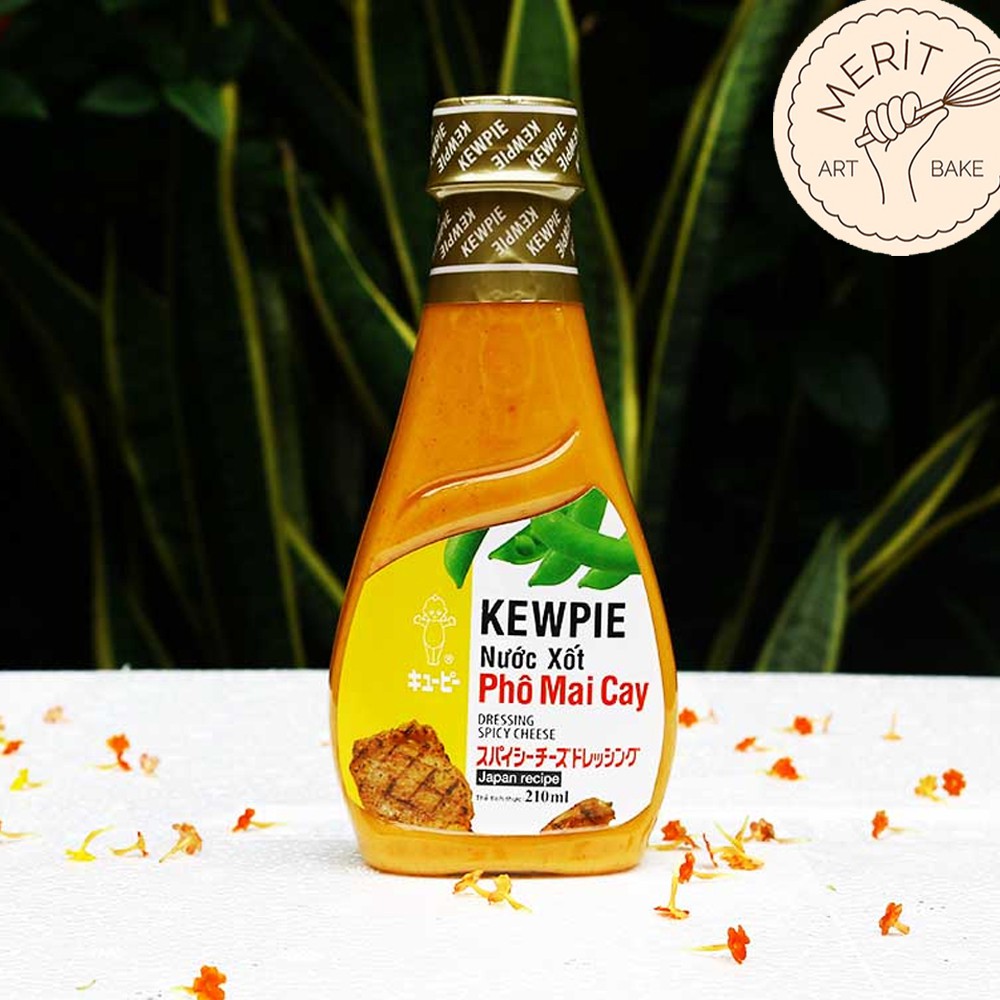 Nước sốt phô mai cay Kewpie chai 210ml