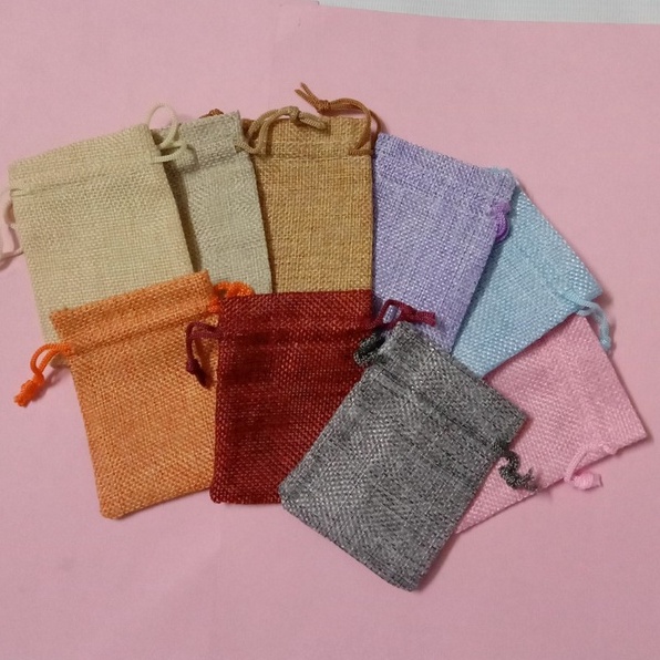 Túi vải bố size nhỏ 7x9 có dây rút màu sắc đẹp làm quà tặng trang trí nhà cửa - molori
