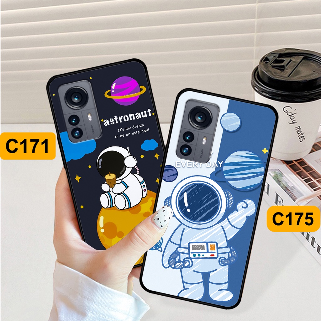 Ốp Xiaomi 12 / Xiaomi 12 Pro in hình astronaut, phi hành gia vũ trụ hottrend, độc đáo, cá tính.