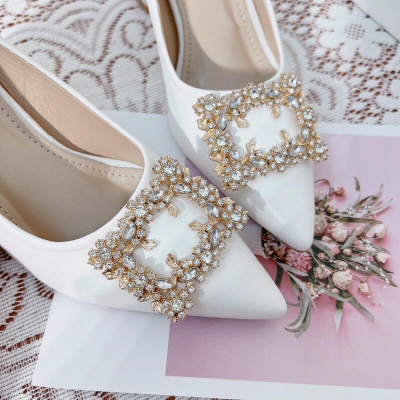 Giày cao gót nữ bít mũi hoa đá, giày cao gót mũi nhọn hoa đá 7cm mã H168