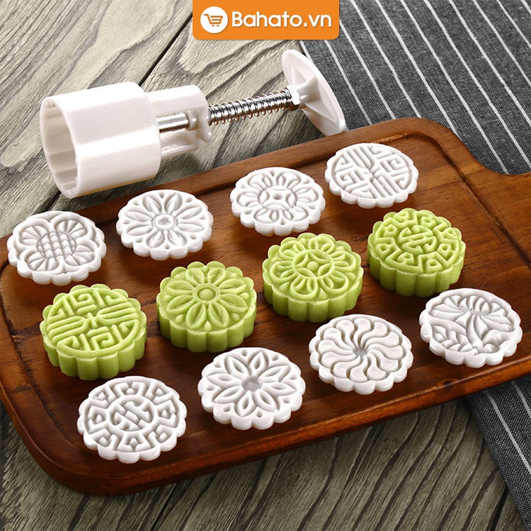 Khuôn trung thu 50g 8 mặt tròn hoa, họa tiết truyền thống