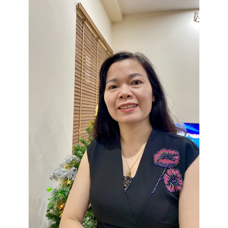 Váy eva de eva size M, mới 98%