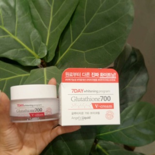 Kem dưỡng huyết thanh trắng da 7Day Glutathione700