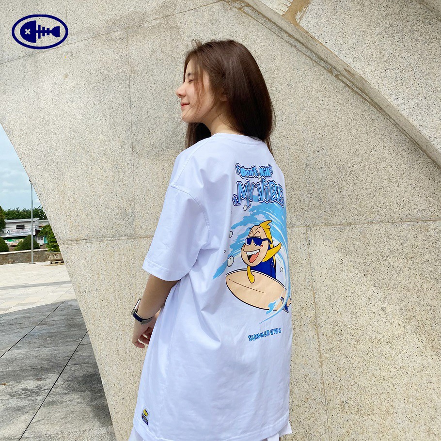 DKMV Áo thun nữ phông rộng in hình màu trắng | Áo thun nữ White Surfing Tee DKMV