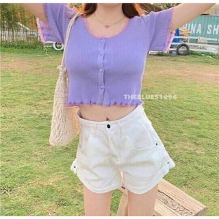 Áo croptop nút viền ren 🎀 HOT