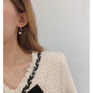 Khuyên tai trai móc Hàn Quốc