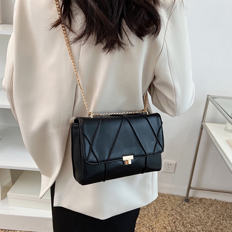 Túi Đeo Chéo Dáng Vuông Nhỏ Phối Dây Xích Nhiều Màu Sắc Thời Trang Cho Nữ