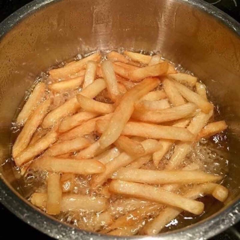 CHUYÊN SỈ_ 1 KG KHOAI TÂY CỌNG BỈ