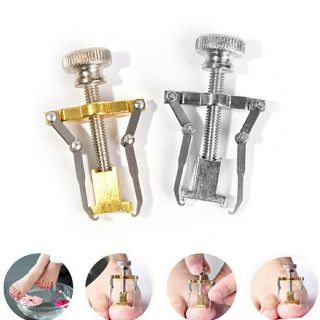 Dụng cụ bẻ móng quặp