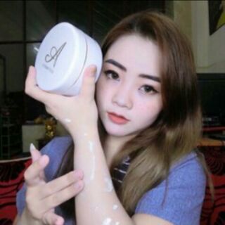 Kem Body trắng da cao cấp