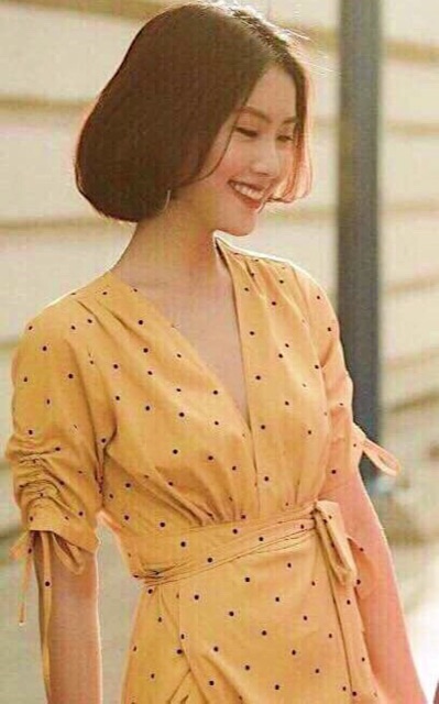 Đầm váy maxi bi vàng xẻ tà (kèm hình thật) | BigBuy360 - bigbuy360.vn