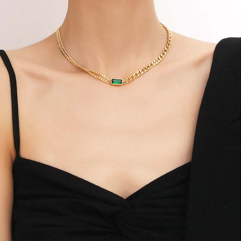 Vòng cổ Hai Lớp Bằng Thép Titan Mặt Hình Hello Girl Thời Trang Cá Tính Dành Cho Nữ