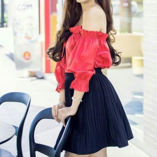 Áo trễ vai tay lỡ