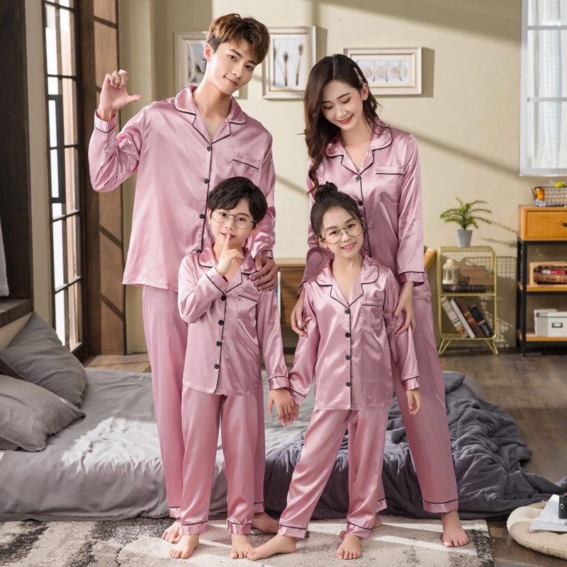 Bộ Đồ Ngủ Tay Dài Vải Lụa Mát Phong Cách Hàn Quốc Thời Trang Xuân Thu Cho Cả Gia Đình