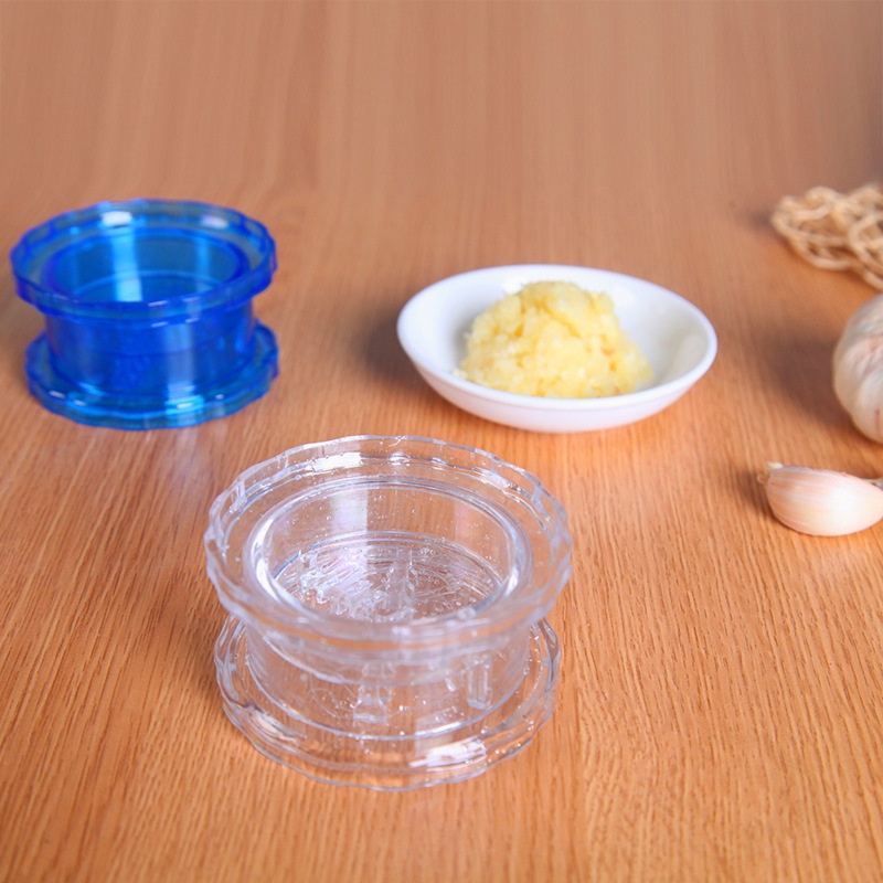 1 Dụng Cụ Nghiền Tỏi / Gừng / Trái Cây Dạng Xoắn Tiện Dụng Cho Nhà Bếp