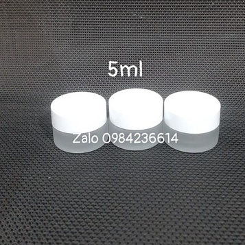 Hũ thủy tinh mờ 5ml nắp vặn trắng
