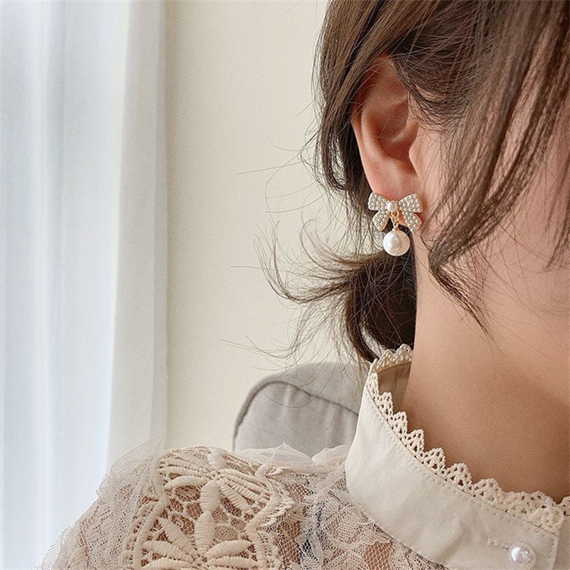 Khuyên Tai Hình Nơ Đính Đá Ngọc Trai Phong Cách Cổ Điển Mới